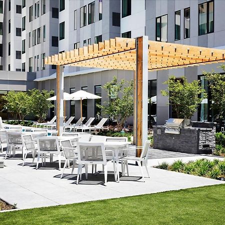 Residence Inn By Marriott Dallas By The Galleria Εξωτερικό φωτογραφία